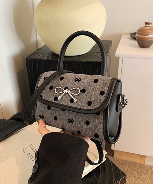 WESTSEA(ウエストシー)の「リボンモチーフ ドット柄 ミニショルダーバッグ / 2WAYハンドバッグ(ショルダーバッグ・レディース・ブラック/グレー・FREE)」の9枚目の写真