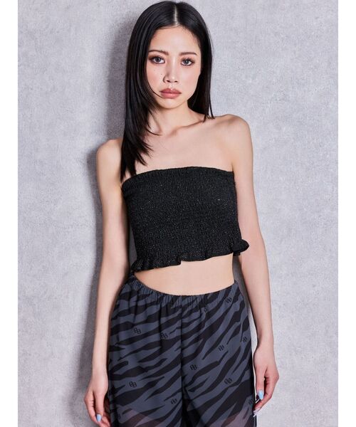 GYDA(ジェイダ)の「ラメチュールシャーリングベアブラウス(チューブトップ・レディース・ブラック/オフホワイト・FREE)」の4枚目の写真