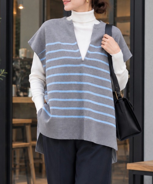 eM(エム)の「【サイズ展開あり】フロント2WAYニットトップス(ニット/セーター・レディース・グレー系その他2/グレー系その他/ホワイト系その他・LL/L/M)」の2枚目の写真