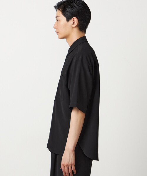 COMME CA ISM(コムサイズム)の「楊柳ポリエステル ショートポイントカラー リラックス半袖シャツ(シャツ/ブラウス・メンズ・ブラック/チャコール・LARGE/MEDIUM)」の9枚目の写真