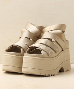 UGG W GOLDENRISE/アグ ゴールデンライズ セール】UGG W GOLDENRISE / アグ ゴールデンライズ（サンダル）｜UGG