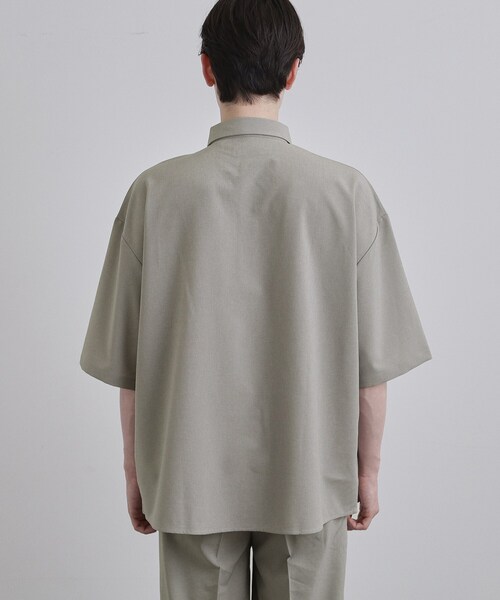 tk.TAKEO KIKUCHI(ティーケータケオキクチ)の「【セットアップ対応可】ソフィートロピカルストレッチ半袖シャツ(シャツ/ブラウス・メンズ・ネイビー/グレー/チャコールグレー・04/02/03)」の18枚目の写真
