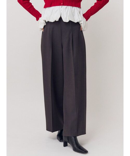 LAGUNAMOON(ラグナムーン)の「バイカラーベルトパンツ(その他パンツ・レディース・ボルドー/アイボリー/チャコールグレー・SMALL/MEDIUM)」の3枚目の写真