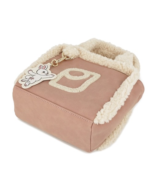 PAUL & JOE ACCESSOIRES(ポールアンドジョーアクセソワ)の「PAUL & JOE ACCESSOIRES (ポール&ジョーアクセソワ)2WAYムートントートバッグ PJA-B1501 FUR ANIMAL(トートバッグ・レディース・キャメル/ピンク・FREE)」の13枚目の写真