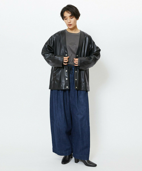 feerique（フィーリック）の「feerique フェイクレザージャケット（ノーカラージャケット・レディース・ブラック/モカ・2）」の15枚目の写真