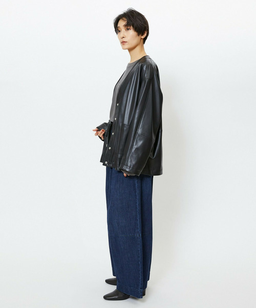feerique（フィーリック）の「feerique フェイクレザージャケット（ノーカラージャケット・レディース・ブラック/モカ・2）」の17枚目の写真