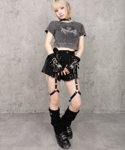 Amilige(アミリージュ)の「ケミカル加工ハートコウモリラインストーンチビTシャツ(Tシャツ/カットソー・レディース・ブラック・FREE)」の6枚目の写真