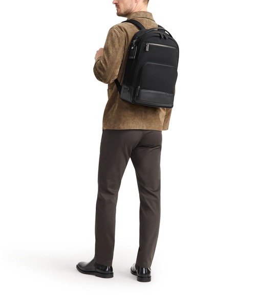 TUMI(トゥミ)の「HARRISON 「ウォレン」バックパック(A4/PC15インチまで対応)(バックパック/リュック・メンズ・ブラック・FREE)」の2枚目の写真