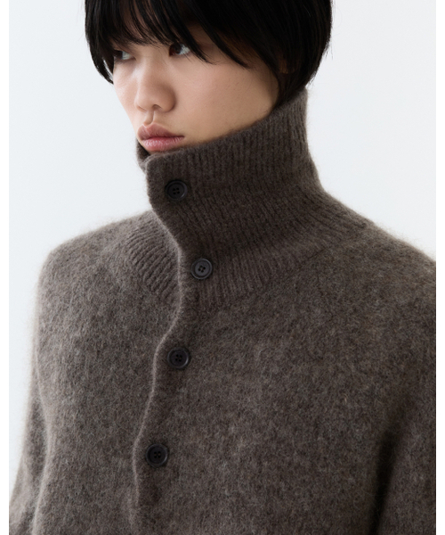THEENDQUESTION(ジエンドクエスチョン)の「Kid mohair button turtle knit top / BROWN(ニット/セーター・レディース・その他・FREE)」の10枚目の写真