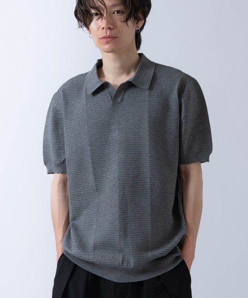 Crownor(クラウノアー)の「スキッパー 半袖ポロシャツ(ポロシャツ・メンズ・ブラック/グレー/ホワイト・MEDIUM/LARGE)」の3枚目の写真