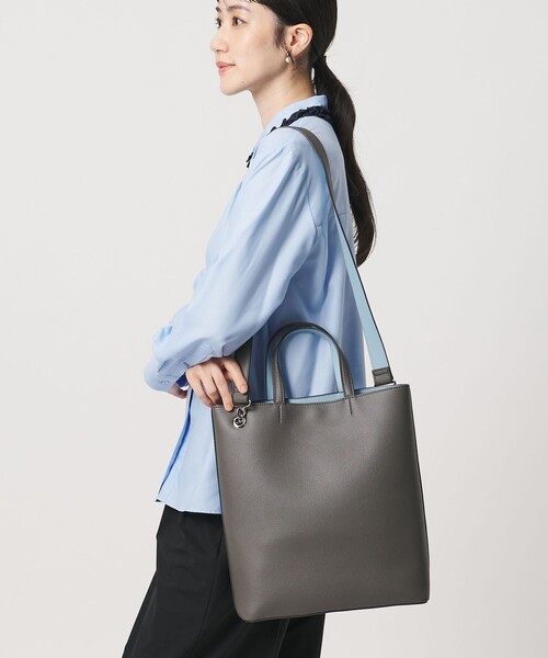 UNITED ARROWS(ユナイテッドアローズ)の「VERTICAL ベーシック トートバッグ 3(トートバッグ・レディース・その他10/ダークグレー・FREE)」の5枚目の写真
