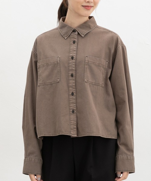 Honeys(ハニーズ)の「ショート丈シャツ(シャツ/ブラウス・レディース・ブルー/インディゴブルー/ブラウン・S/M/L)」の21枚目の写真