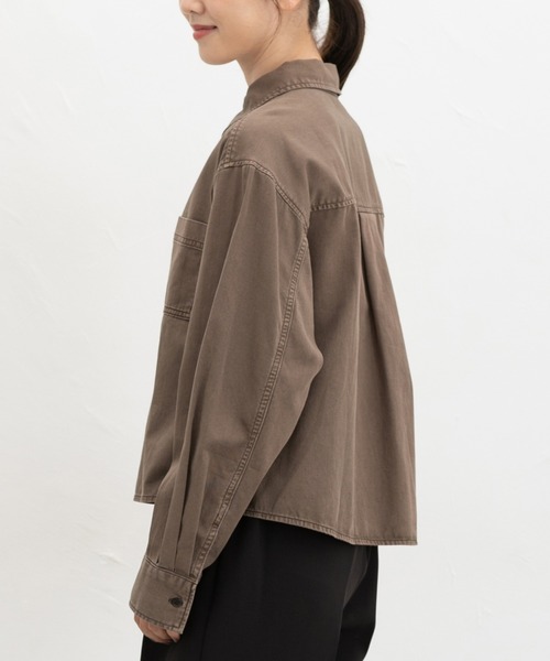 Honeys(ハニーズ)の「ショート丈シャツ(シャツ/ブラウス・レディース・ブルー/インディゴブルー/ブラウン・S/M/L)」の22枚目の写真