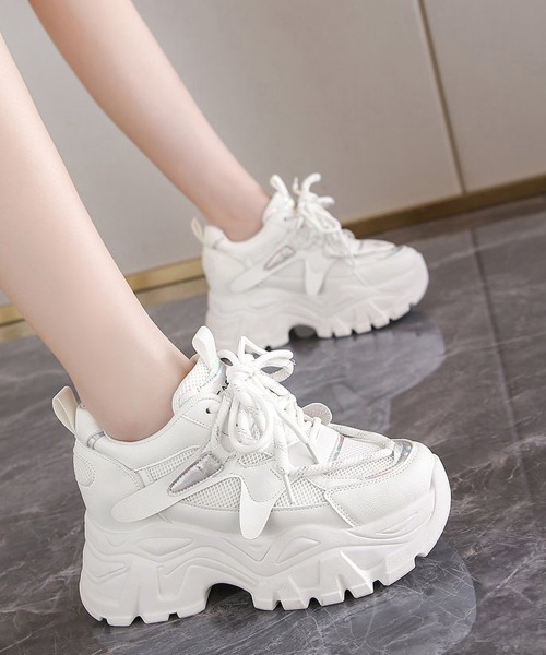Miniministore(ミニミニストア)の「韓国風厚底ダッドスニーカー美脚レディース(スニーカー・レディース・ホワイト/アイボリー・24.5cm/24.0cm/23.5cm/23.0cm/22.5cm)」の1枚目の写真