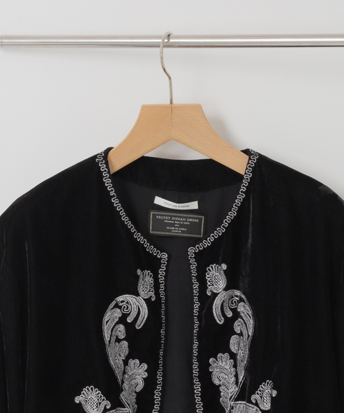 Couture d'adam(クチュールドアダム)の「COUTURE D’ADAM (クチュール ド アダム) Velvet Embroidery ジャケット(その他アウター・メンズ・ブラック・42/40)」の2枚目の写真