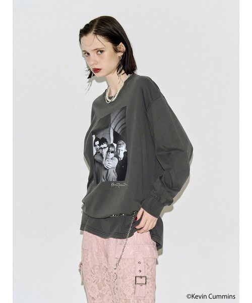 jouetie(ジュエティ)の「【KevinCummins×PosTokyo】ユニセックスロンT(Tシャツ/カットソー・レディース・オフホワイト/ブラック・FREE)」の7枚目の写真