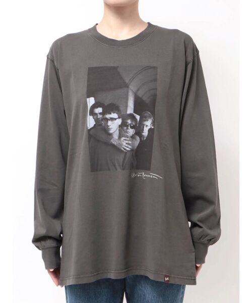 jouetie(ジュエティ)の「【KevinCummins×PosTokyo】ユニセックスロンT(Tシャツ/カットソー・レディース・オフホワイト/ブラック・FREE)」の10枚目の写真