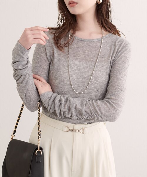 natural couture(ナチュラルクチュール)の「袖シャーリングプルオーバー(Tシャツ/カットソー・レディース・アイボリー/ライトグレー/ブラウン/ブラック/ブルー・FREE)」の18枚目の写真