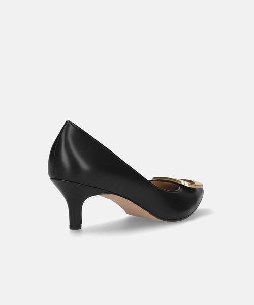 MAMIAN(マミアン)の「ポインテッドトゥ バックル パンプス (5.0cmヒール)(パンプス・レディース・ブラック系その他/ベージュ系その他/グレイッシュベージュ/ブラック系その他2/ブラック・23.0cm/22.5cm/23.5cm/24.0cm/24.5cm/25.0cm)」の8枚目の写真