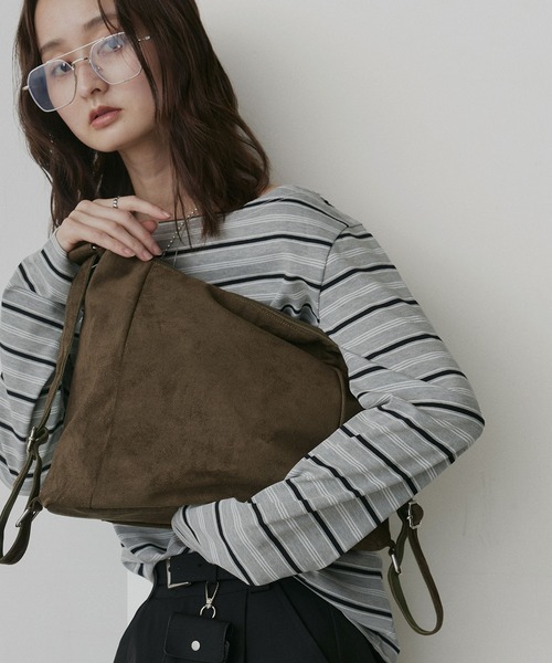 ad thie(アドティエ)の「マルチウェイ スウェード ショルダーバッグ(ショルダーバッグ・レディース・ブラウン/カーキ/ブラック・FREE)」の13枚目の写真
