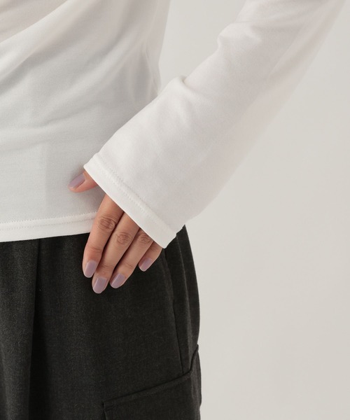 Elura(エルーラ)の「ドレープカットソー/1085685(Tシャツ/カットソー・レディース・ブラック/チャコールグレー/オフホワイト・FREE)」の20枚目の写真