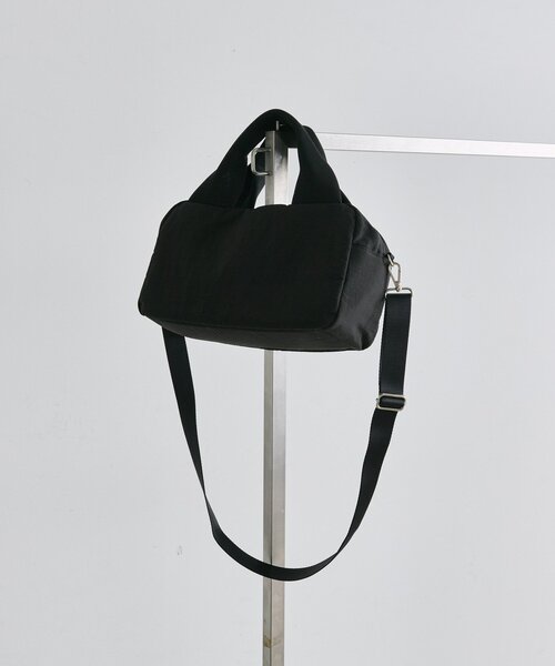 ear PAPILLONNER(イアパピヨネ)の「《撥水/軽量》メッシュハンドルボストンバッグSサイズ(ボストンバッグ・レディース・ブラック/ブルー・FREE)」の22枚目の写真