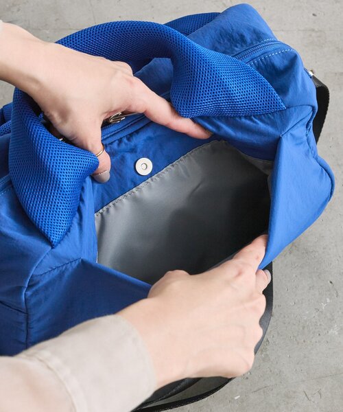 ear PAPILLONNER(イアパピヨネ)の「《撥水/軽量》メッシュハンドルボストンバッグSサイズ(ボストンバッグ・レディース・ブラック/ブルー・FREE)」の11枚目の写真