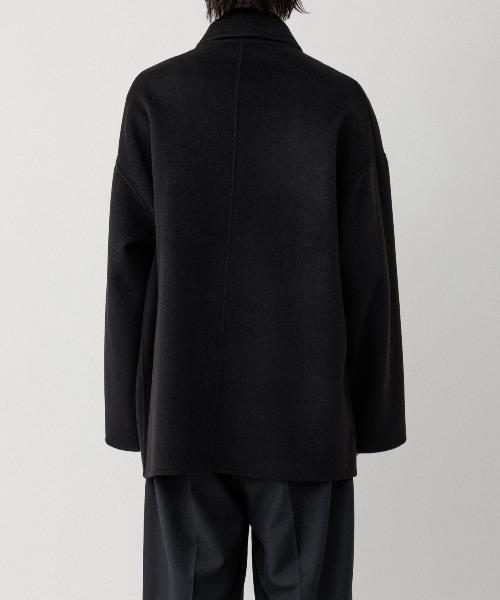 ADAM ET ROPE'(アダムエロペ)の「メリノウールダブルフェイスショートステンカラーコート(ステンカラーコート・メンズ・ブラック/グレー/ブラウン系その他・S/M/L)」の6枚目の写真