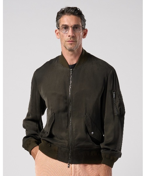 wjk（ダヴルジェイケイ）の「cupro vintage MA-1（MA-1・メンズ・ブラック/ダークカーキ・X-LARGE/LARGE/MEDIUM/SMALL）」の2枚目の写真