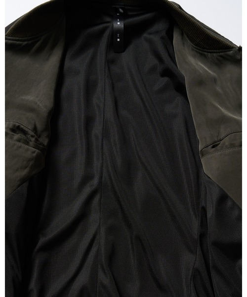 wjk（ダヴルジェイケイ）の「cupro vintage MA-1（MA-1・メンズ・ブラック/ダークカーキ・X-LARGE/LARGE/MEDIUM/SMALL）」の6枚目の写真
