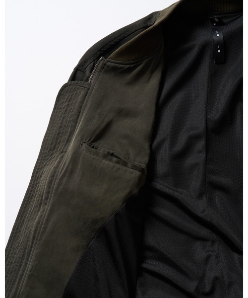 wjk（ダヴルジェイケイ）の「cupro vintage MA-1（MA-1・メンズ・ブラック/ダークカーキ・X-LARGE/LARGE/MEDIUM/SMALL）」の8枚目の写真