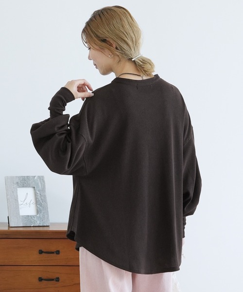 reca(レカ)の「ヘンリーネックフレアサーマルプルオーバー(Tシャツ/カットソー・レディース・トップグレー/チョコ/キナリ・FREE)」の15枚目の写真