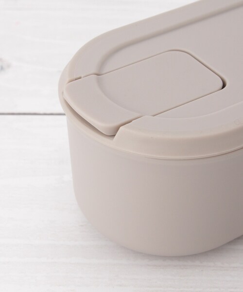 one'sterrace（ワンズテラス）の「CB MECLIDスリムランチボックス 640ml（お弁当箱・レディース・ベージュ系8/グレー系4・99）」の4枚目の写真
