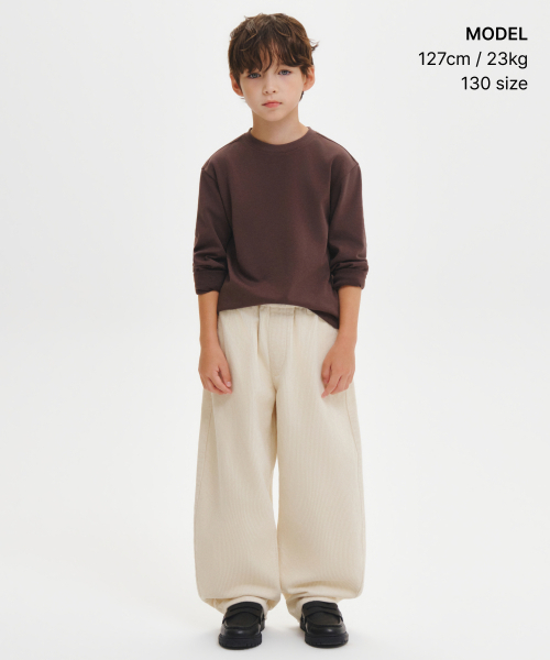 MUSINSA STANDARD KIDS（ムシンサスタンダードキッズ）の「8W コーデュロイカーブドパンツ [クリーム]（その他パンツ・レディース・その他・120/130/140/150/160）」の2枚目の写真