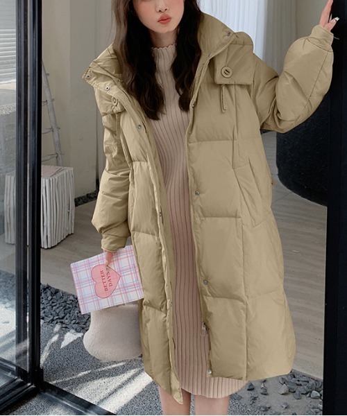 LUCPY(ラクピー)の「フード付き ロング中綿コート(その他アウター・レディース・ピンク/ブラック/ホワイト/ベージュ・SMALL/MEDIUM/LARGE)」の3枚目の写真