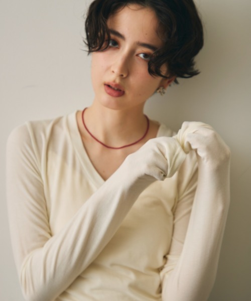 Trish(トリッシュ)の「ウール混VネックロングスリーブTEE(Tシャツ/カットソー・レディース・ブラック/ブラウン/ホワイト/チャコールグレー・MEDIUM)」の10枚目の写真