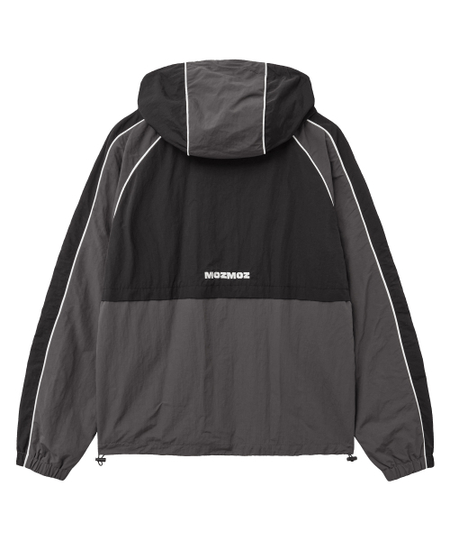 MOZMOZ(モズモズ)の「パイピング配色ナイロンフードジップアップブラック(パーカー・レディース・ブラック・3/LARGE/X-LARGE)」の2枚目の写真