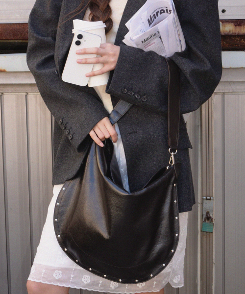 OMNIPOTENT(オムニポテント)の「Morrow Hobo Bag & Pouch _4colors(ショルダーバッグ・レディース・ブラック/ダークブラウン/ブラウン/ワイン・FREE)」の9枚目の写真