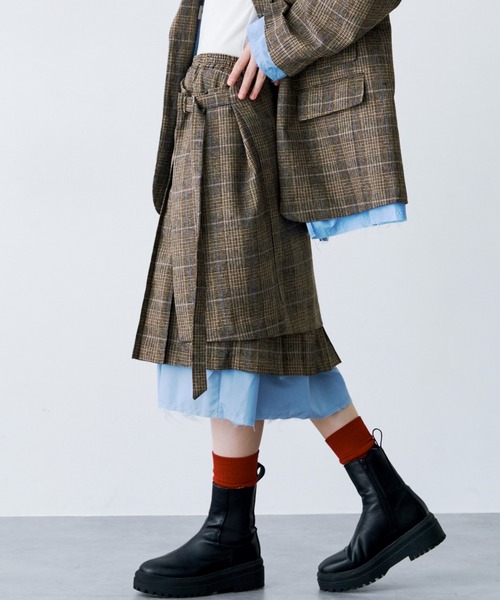 SeeSew（シーソー）の「【UNISEX】LAYERED PLEATS WRAP SKIRT/レイヤードプリーツラップスカート（スカート・レディース・ブラック/ベージュ・FREE）」の12枚目の写真