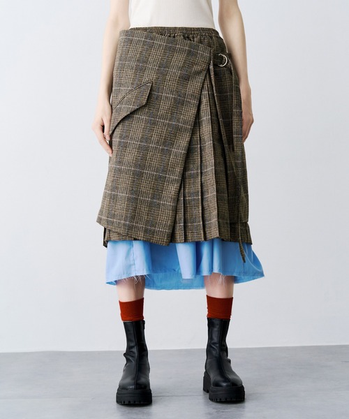 SeeSew（シーソー）の「【UNISEX】LAYERED PLEATS WRAP SKIRT/レイヤードプリーツラップスカート（スカート・レディース・ブラック/ベージュ・FREE）」の11枚目の写真