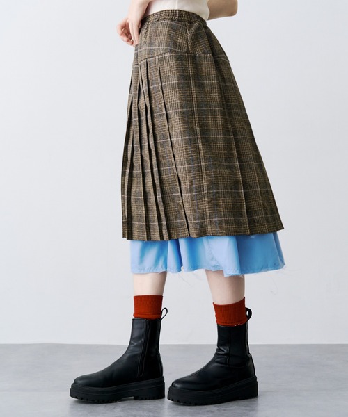SeeSew（シーソー）の「【UNISEX】LAYERED PLEATS WRAP SKIRT/レイヤードプリーツラップスカート（スカート・レディース・ブラック/ベージュ・FREE）」の4枚目の写真