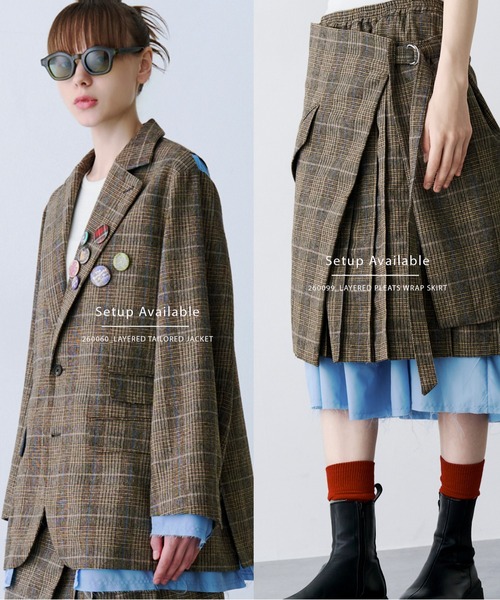 SeeSew（シーソー）の「【UNISEX】LAYERED PLEATS WRAP SKIRT/レイヤードプリーツラップスカート（スカート・レディース・ブラック/ベージュ・FREE）」の3枚目の写真
