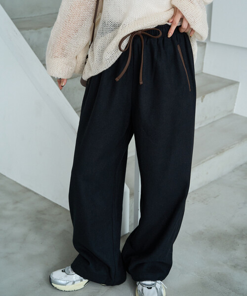 FREAK'S STORE(フリークスストア)の「限定展開 ウールタッチ パイピング ルーズ パンツ(その他パンツ・レディース・ダークブラウン/ブラック/チャコール・フリ-)」の2枚目の写真