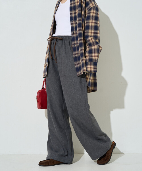 FREAK'S STORE(フリークスストア)の「限定展開 ウールタッチ パイピング ルーズ パンツ(その他パンツ・レディース・ダークブラウン/ブラック/チャコール・フリ-)」の7枚目の写真