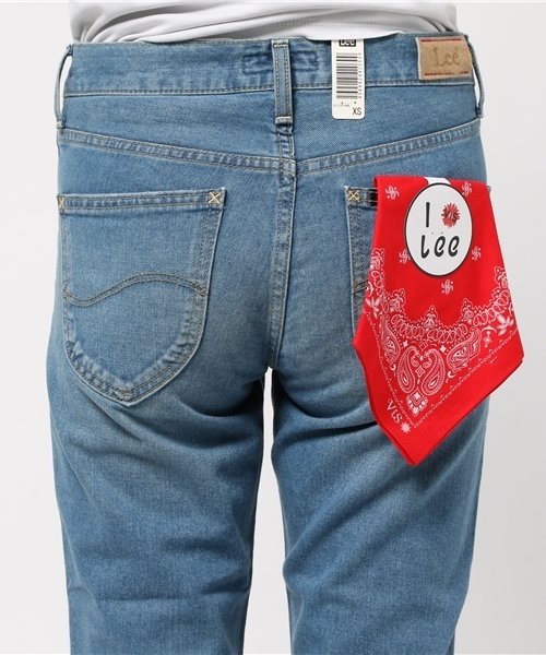 VIS（ビス）の「【ヒルナンデス！放映】スリムテーパードデニム（デニムパンツ・レディース・ホワイト/ネイビー/ブルー系その他・SMALL/MEDIUM/XS.P）」の4枚目の写真