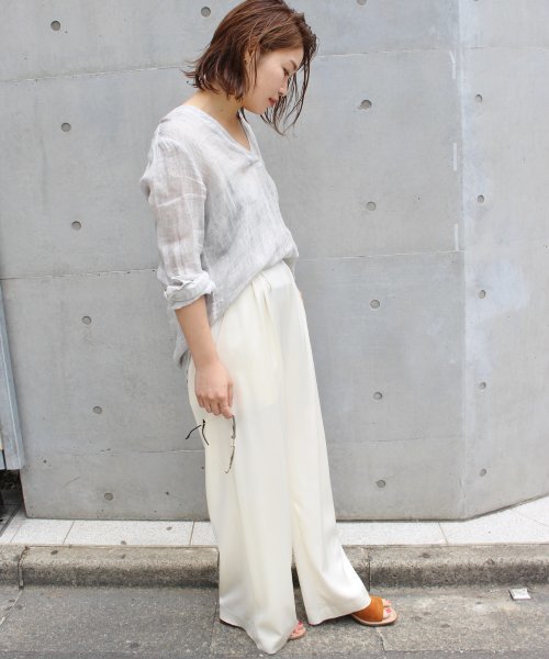 選ぶなら 120% リネン lino（ハヤクニジュッパーセントリノ）の「120%LINO トップス