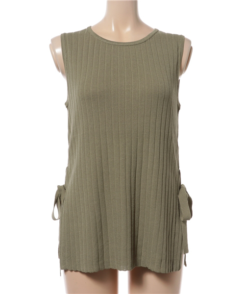 MOUSSY（マウジー）の「SIDE OPEN KNIT TANK（タンクトップ・レディース・ライトカーキ/ライトベージュ/ダークブルー/ブラック・FREE）」の12枚目の写真