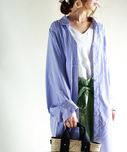 ストライプデザインロングシャツ antiqua（アンティカ）の「ストライプデザインロングシャツ