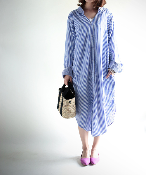 antiqua（アンティカ）の「ストライプデザインロングシャツワンピ（シャツワンピース・レディース・ブルー・FREE）」の7枚目の写真