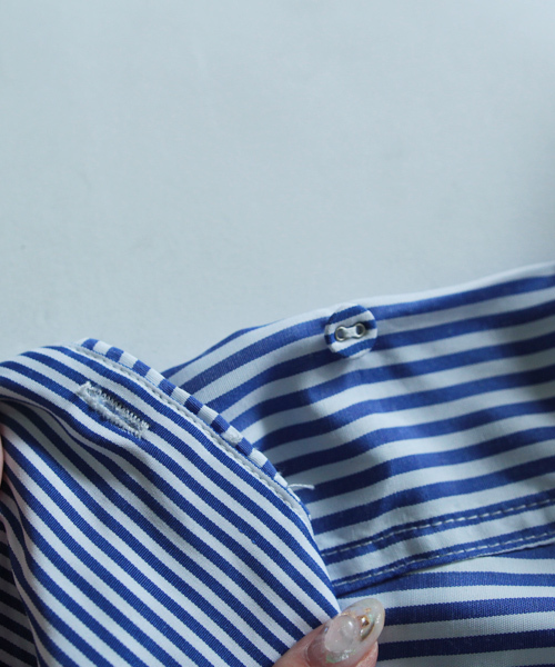 antiqua（アンティカ）の「ストライプデザインロングシャツワンピ（シャツワンピース・レディース・ブルー・FREE）」の15枚目の写真